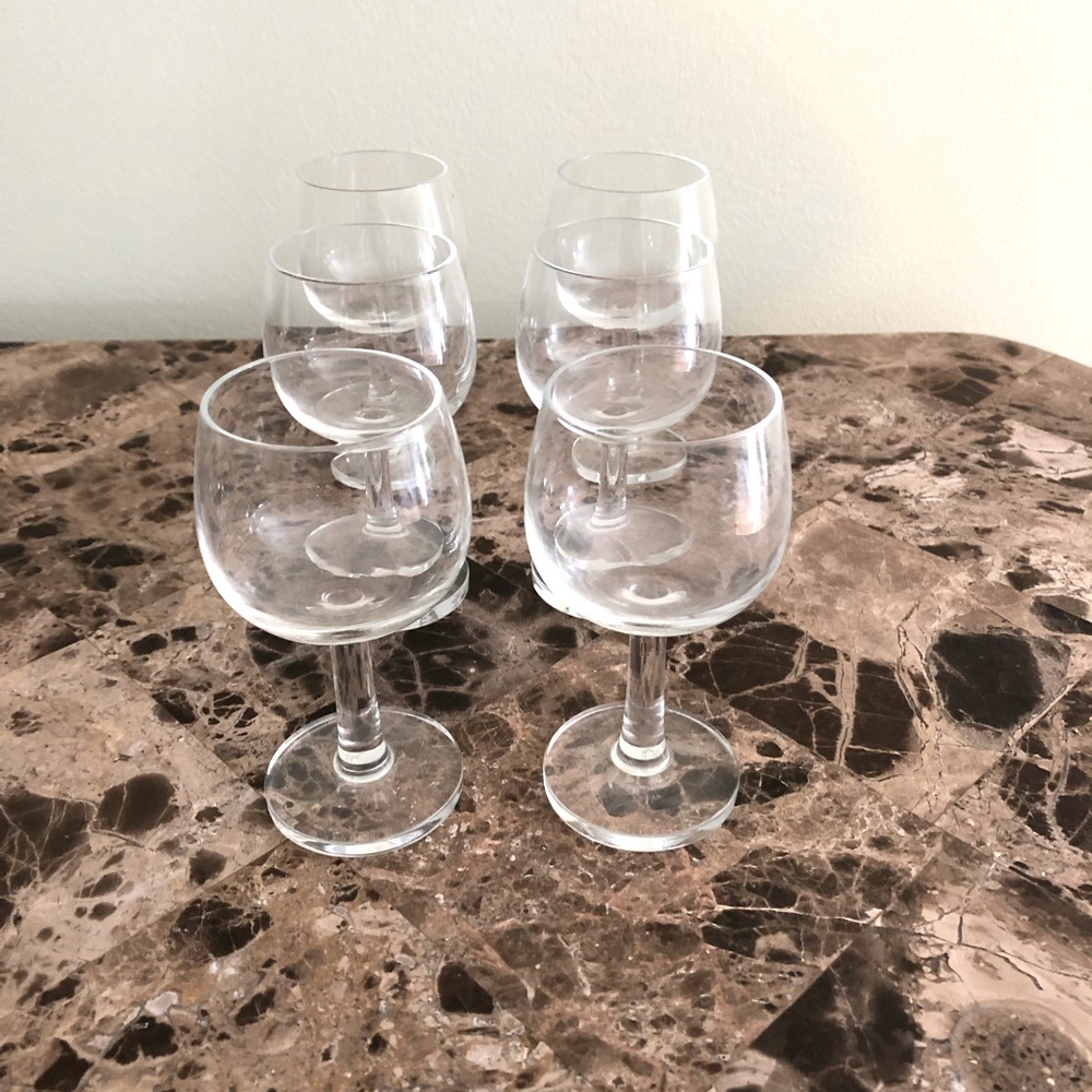 NWOT Pottery Barn Cordial Glasses - Set of 6